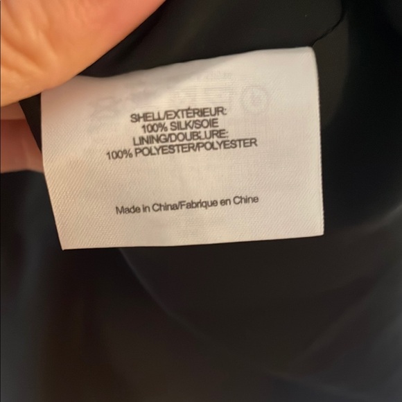 Tory Burch Silk Chiffon Black Sleeveless Women's Top with Seaming Details - Picture 8 of 10